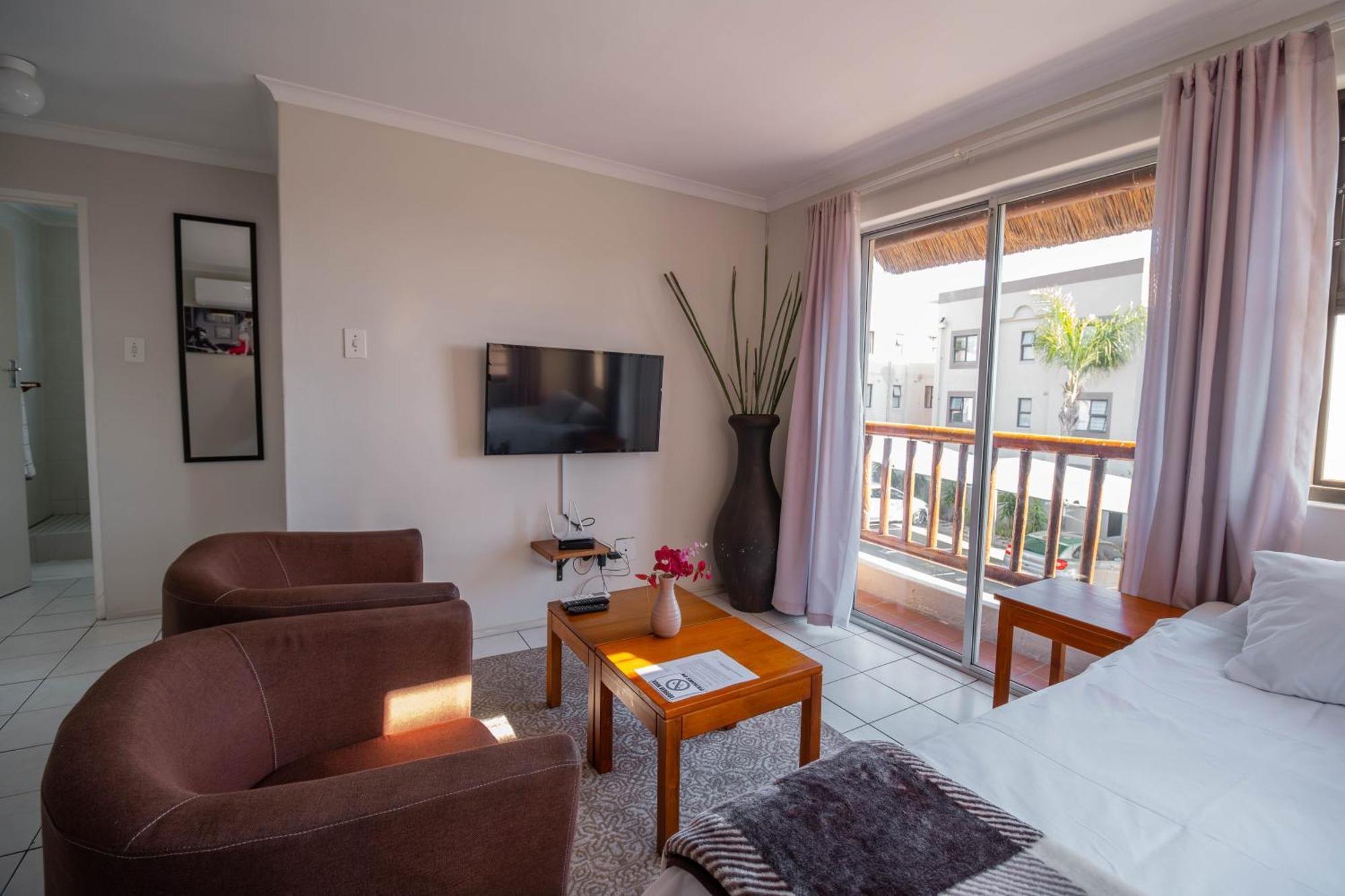 Broadway Self Catering Apartments Durbanville Exterior foto